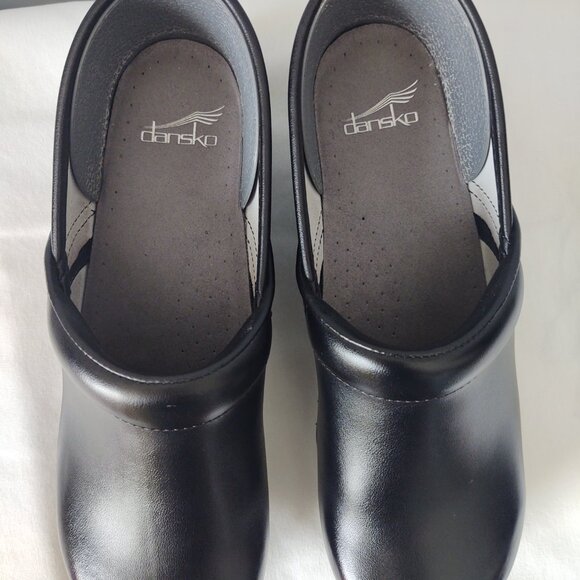 DANSKO (WOMEN'S) BLACK LEATHER CLOG SIZE 40 EU - Picture 9 of 9